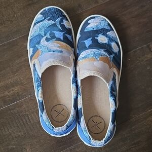 inkkas Apex Slip On size 7